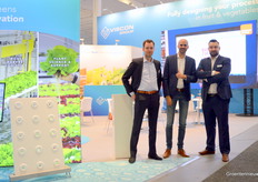 The photographer was in a good mood, so oh well, along for the photo with Konrad Kloskowski and Joep Matthee of Viscon Group.